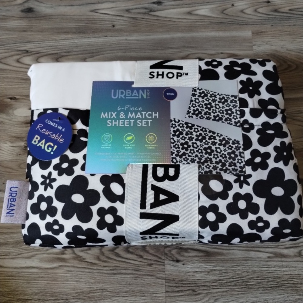 💜Urban Shop 6 Piece Black and White Floral Mix and Match Sheet Set Twin/XL